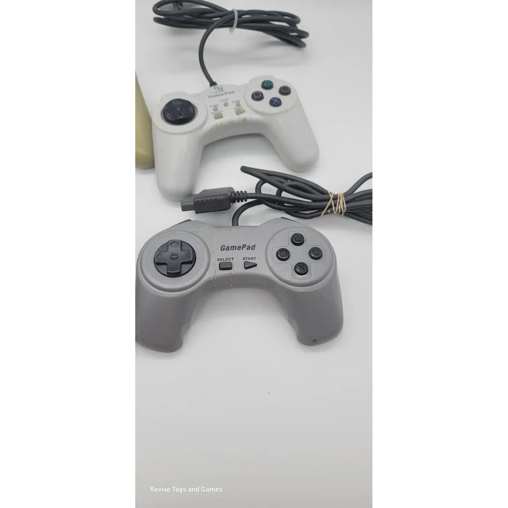 Lot of 4 3rd Party PlayStation 1 Ps1  Game‎ Controller Lot Tested Good Condition